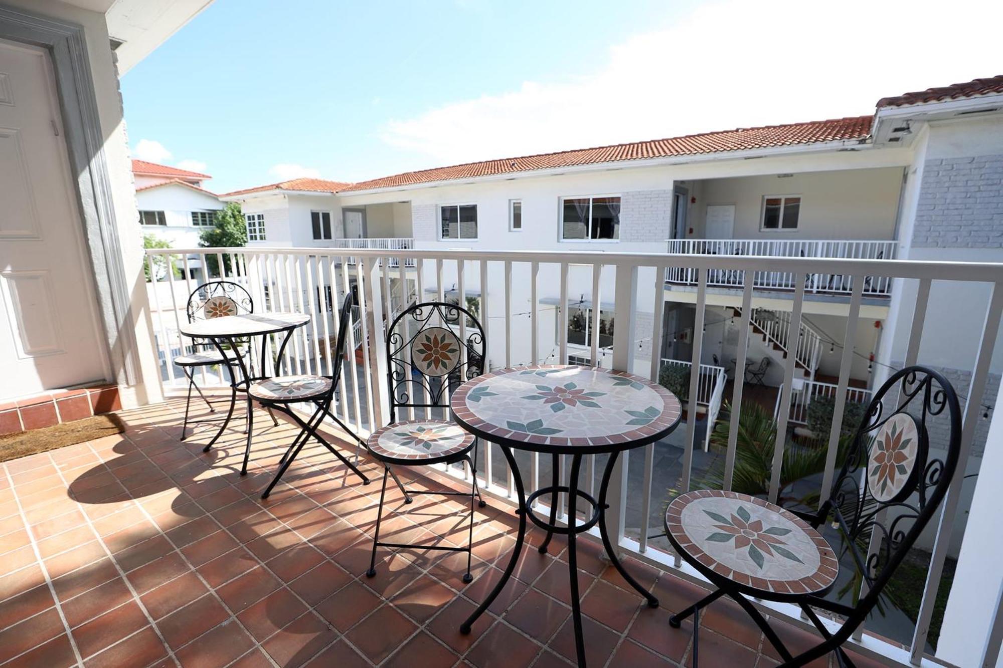 North Beach Steps To Sea Miami Apartment With Free Parking Family And Pet Friendly Miami Beach Exterior foto